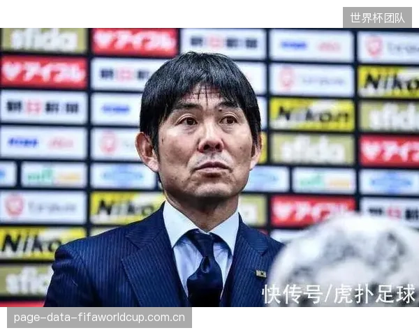 日本队攻击线遭遇严重伤病潮,森保一的战术体系面临严峻挑战。 日本队攻击线遭遇严重伤病潮,森保一的战术体系面临严峻挑战。